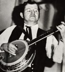 Bluegrass vs Clawhammer Banjo + ‘Things in Life’ Tab